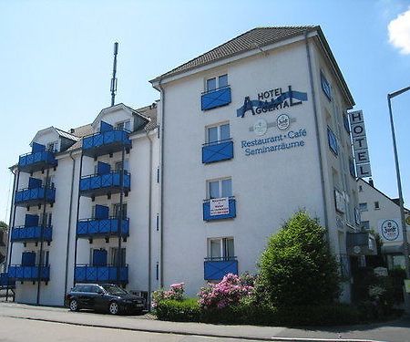 Hotel Aggertal グンマースバッハ エクステリア 写真