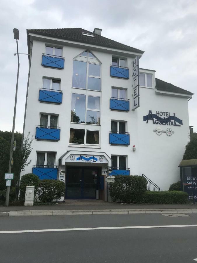 Hotel Aggertal グンマースバッハ エクステリア 写真